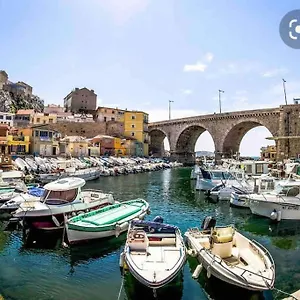 https://t2-proximite-mer-vallon-des-auffes.fr-provencehotel.com