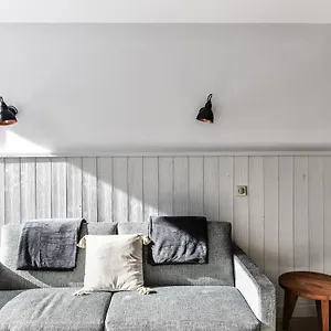 appartement-la-vallee-blanche-avec-parking-gratuit.hotels-rhonealpes.com/