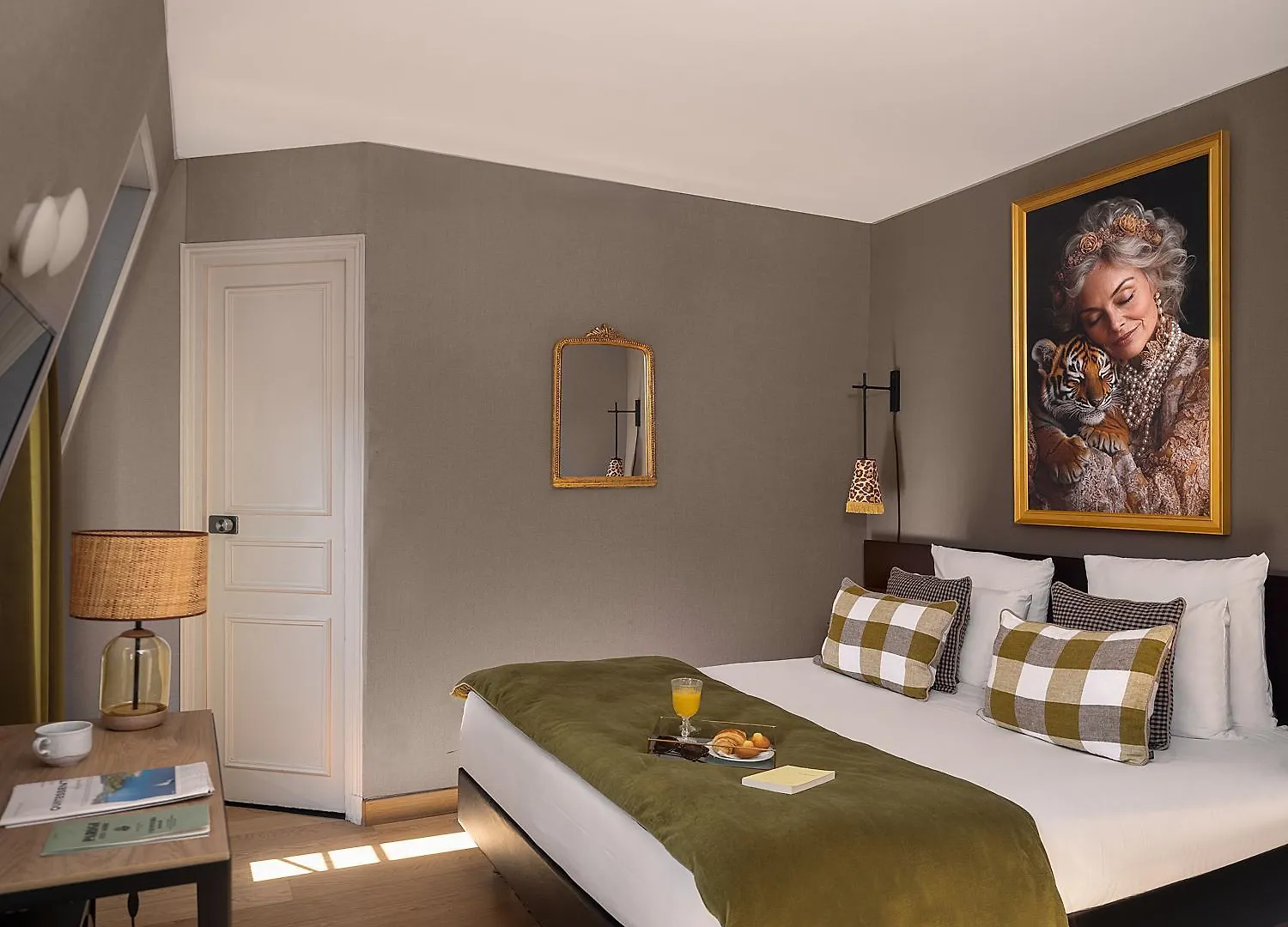 Hotel Zelie Paris 3*,